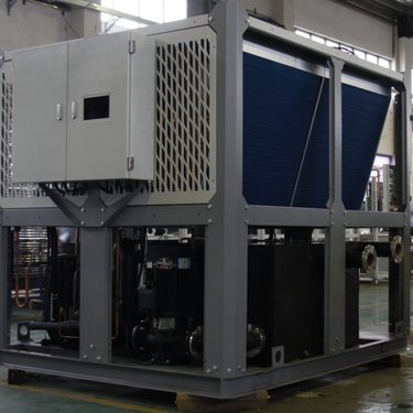 空調冷水機組四大品牌與普通機械設備安裝服務詳解